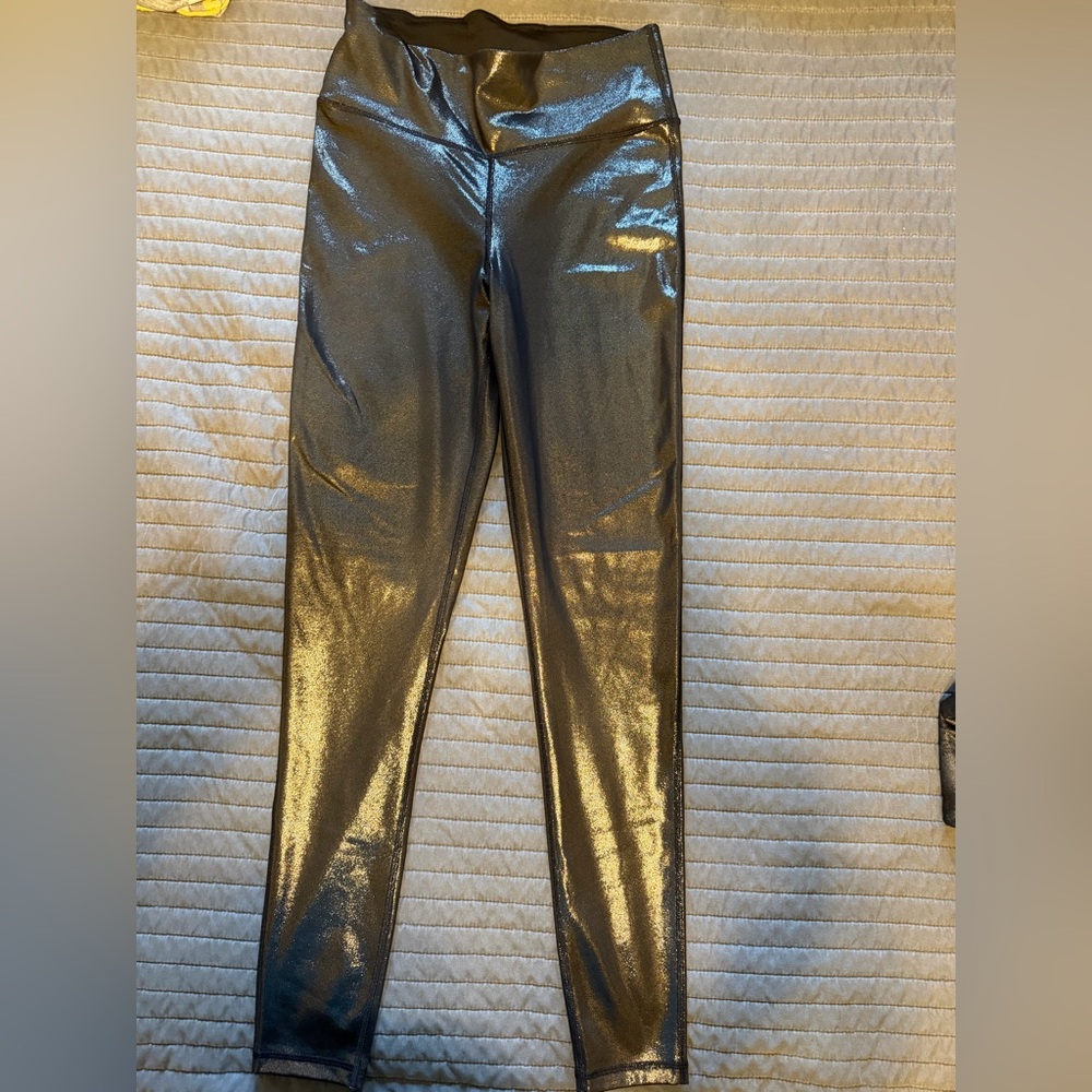 GAPFit Black Metallic Shine Leggings